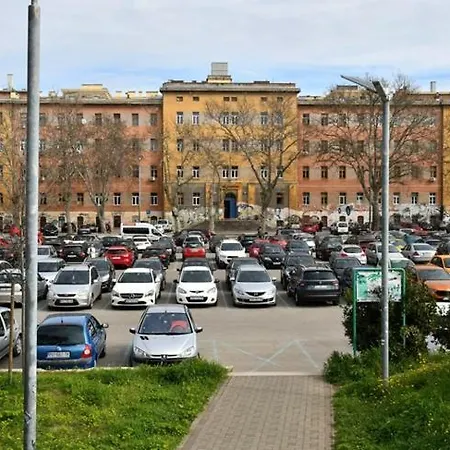 Augusta 2 Apartman *